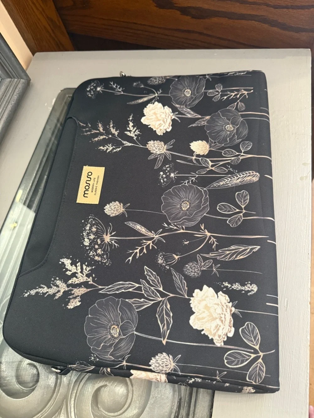 Mosiso 15.6” Botanical Black Floral Laptop Tote Crossbody Bag